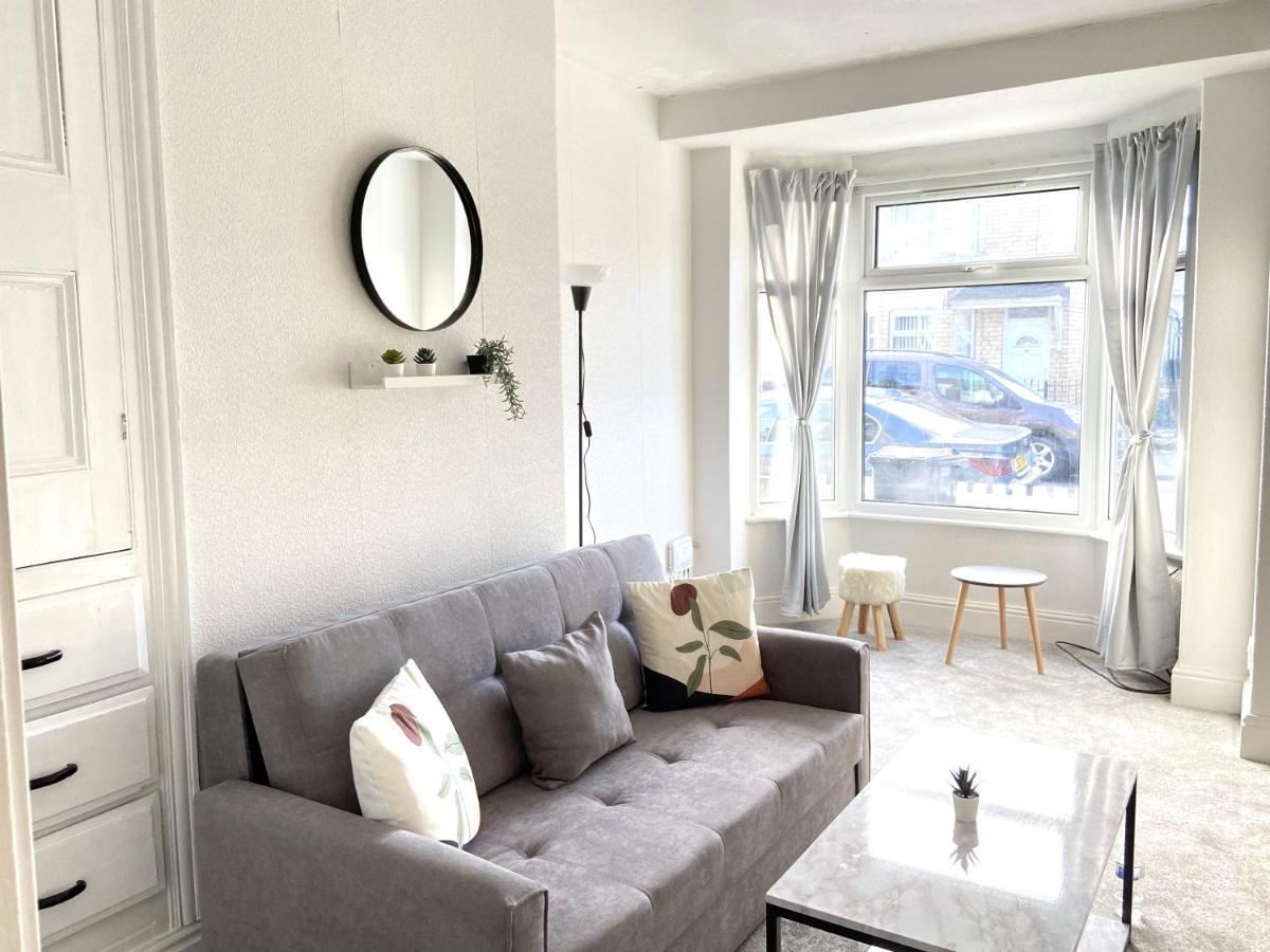 Kisobi Home Bedroom 1 Kingston upon Hull Exterior foto